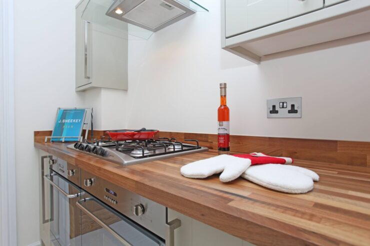 European Walnut Worktops 28mm Thickness